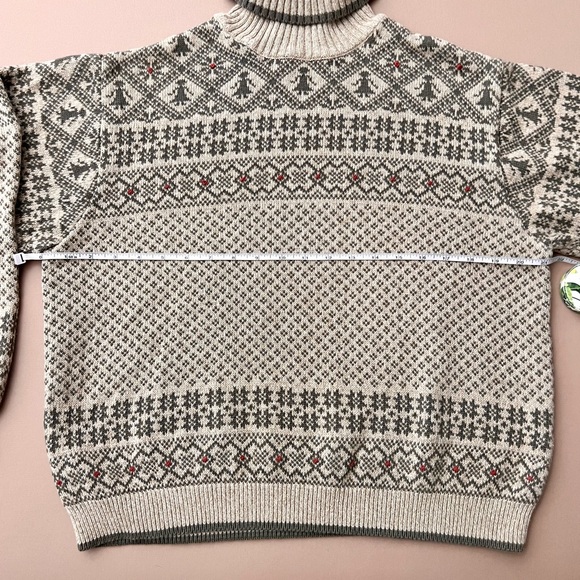 Vintage Woolrich Turtleneck Sweater - Picture 11 of 16